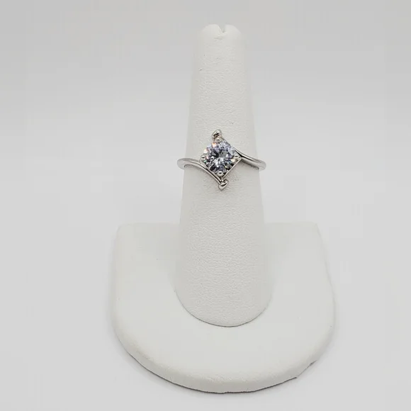 925 Sterling Silver Ring Engagement Ring Silver Ring Solitaire Ring